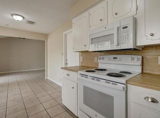 5225 Bonham St, Corpus Christi, TX 78415