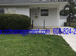 745 Frederick St, Sun Prairie, WI 53590