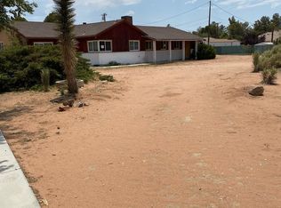 14281 Erie Rd, Apple Valley, CA 92307