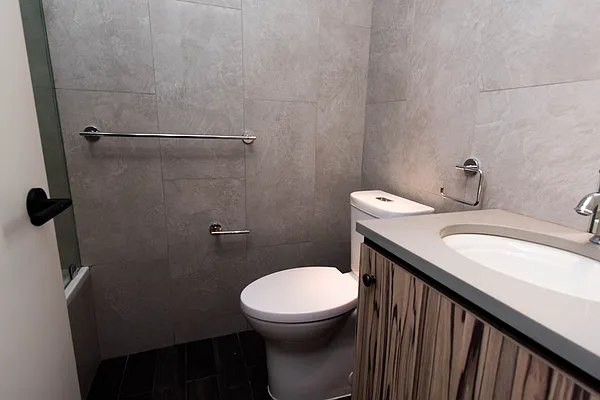 Rented by Nooklyn NYC LLC | media 67