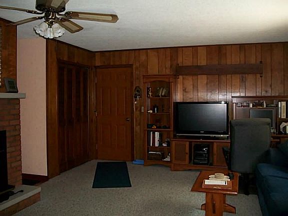 5th image of 1021 Lober Dr