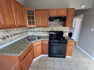 146 Hedden Ter #3P, Newark, NJ 07108