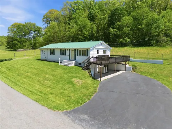 1012 Ridgedale Rd, Saltville, VA 24370