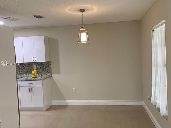 3rd image of 19561 NW 55th Circle Pl