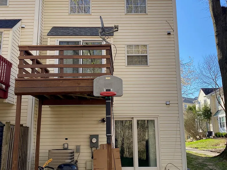 18222 Fox Chase Cir — Photo 18
