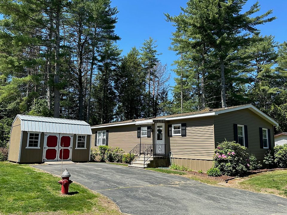 1st image of 30 Earl Dr