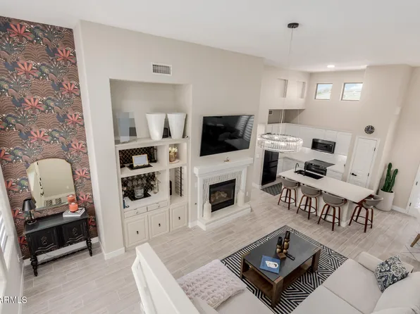 15221 N CLUBGATE Drive #2054, Scottsdale, AZ 85254
