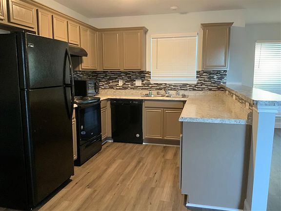 5th image of 1517 Yellowbird Ct