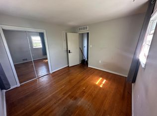 2702 Hughes Rd, Hyattsville, MD 20783