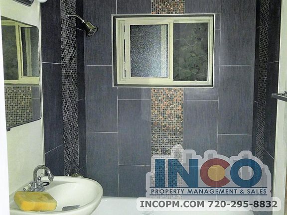 4th image of 2724 S Winona Ct