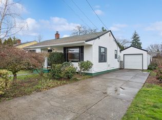 7630 NE Stanton St, Portland, OR 97213