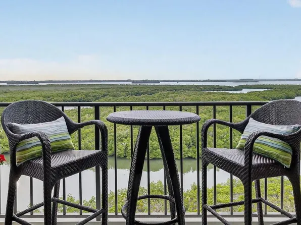 5059 N Highway A1a #902, Hutchinson Island, FL 34949