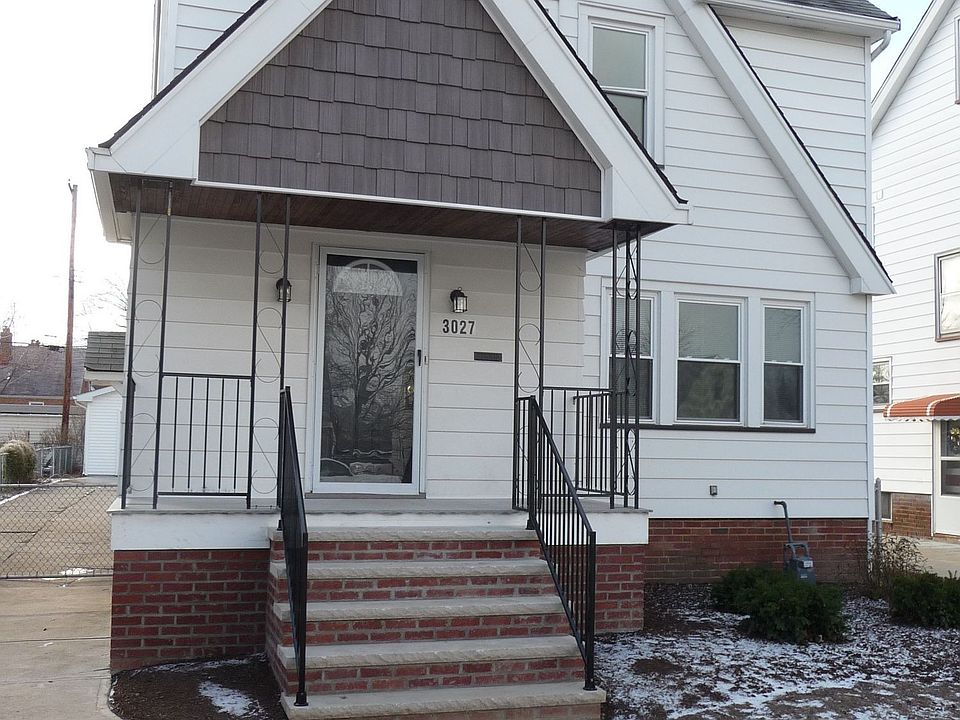 1st image of 3027 Lincoln Ave