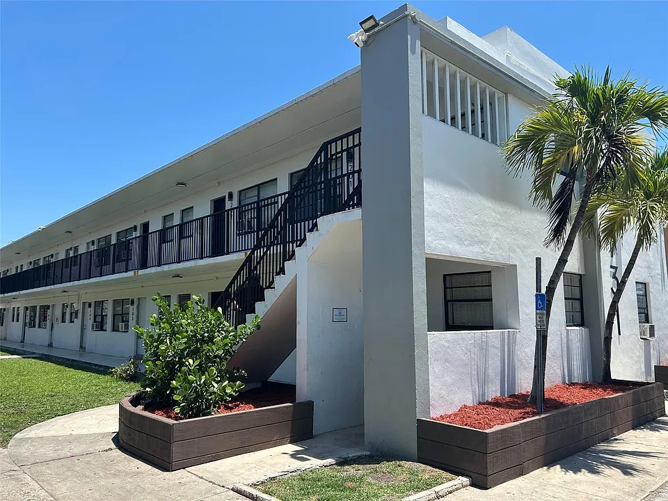 731 NW 56th St
