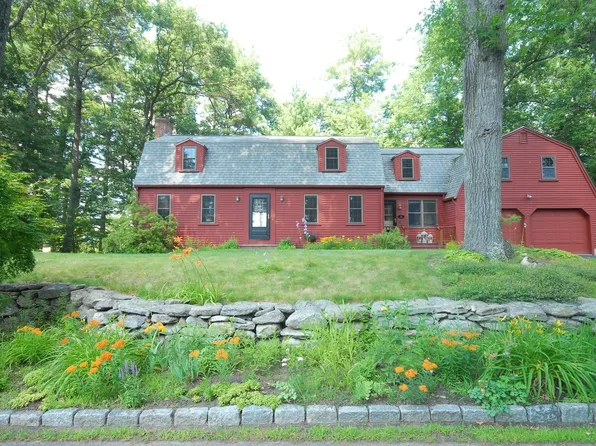 46 Tarbell Spring Rd, Concord, MA 01742
