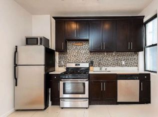 585 Lafayette Ave APT 2A, Brooklyn, NY 11216