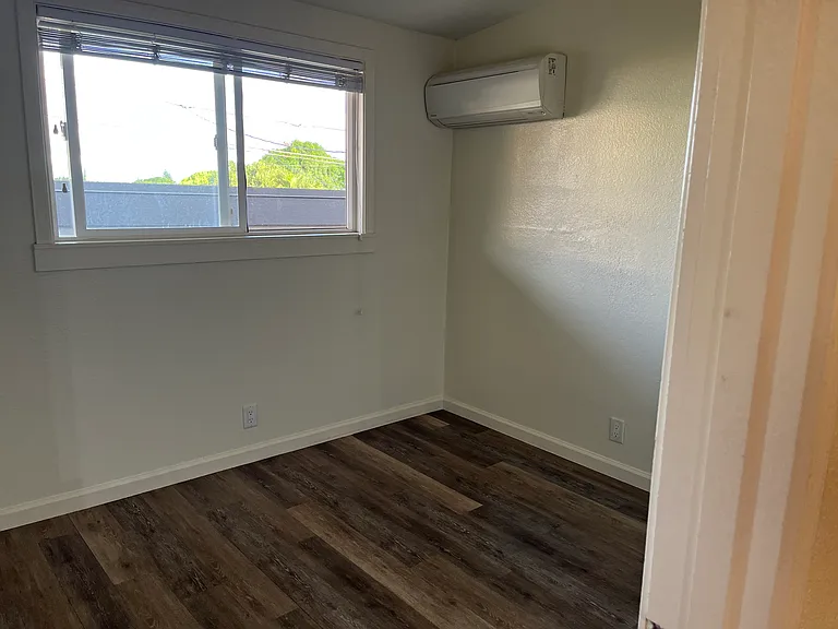 92-562 Akaula St #A — Photo 4