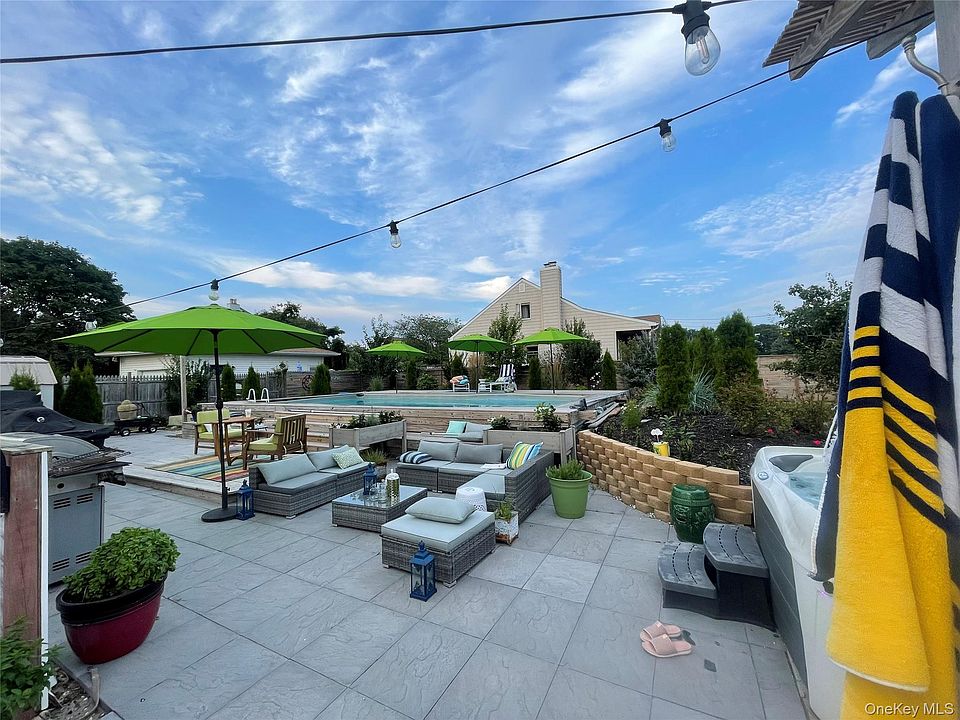 1st image of 79 Grandview Drive