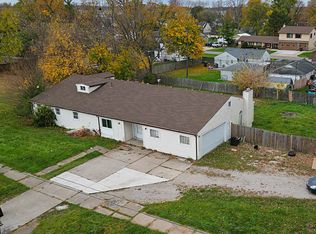 16628 Allen Rd, Taylor, MI 48180