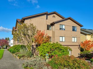 902 N 95th St #83, Seattle, WA 98103