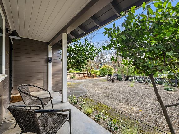 5th image of 1307 Spring Street