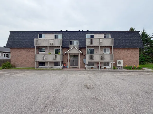 140 George St W #12, North Grenville, ON K0G 1J0