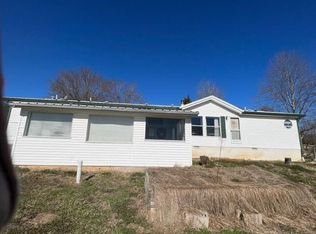 2859 Freedom Ln, Lead Hill, AR 72644