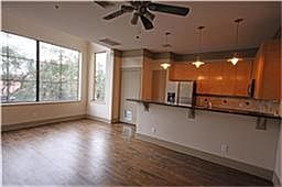 3rd image of 1708 Montrose Blvd