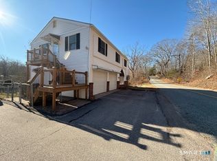 20 Babcock Rd, North Stonington, CT 06359