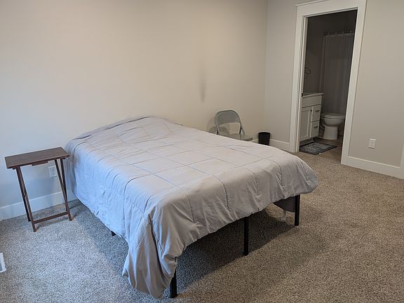 5th image of 2102 Sherwood Ave #2102
