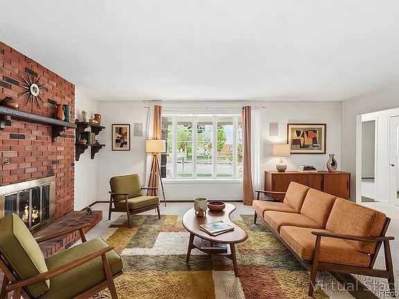 2nd image of 2345 Lanyon Drive