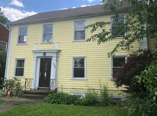 2922 Hampton Rd, Cleveland, OH 44120