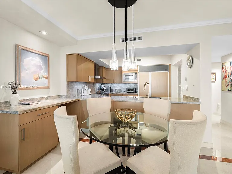 1455 Ocean Dr #1003 — Photo 10