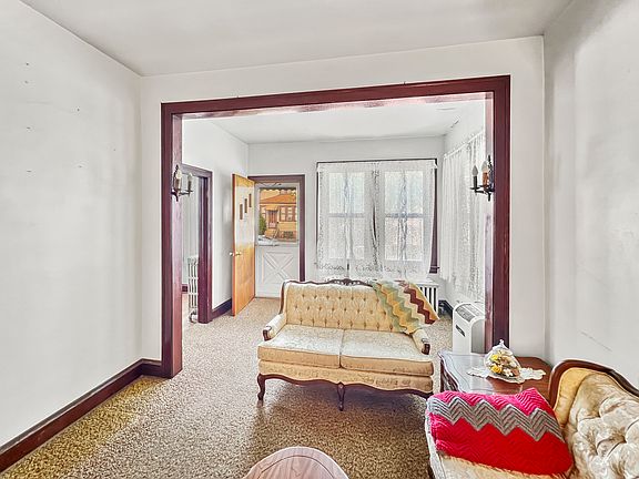 3rd image of 13026 S Houston Ave