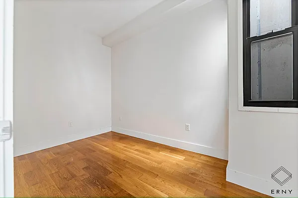 Rented by ERNY LLC | media 26