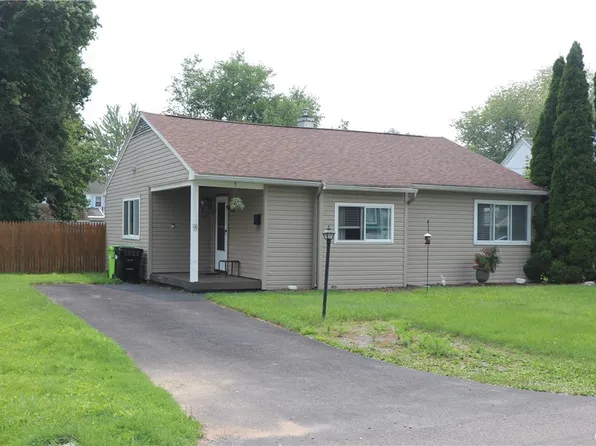 118 1/2 Maxwell Ave, North Syracuse, NY 13212