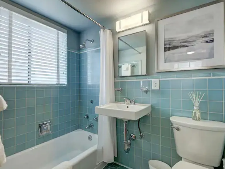 805 S Ogden St — Photo 27