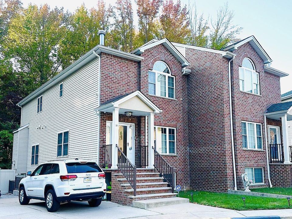 1st image of 28 Moreno Ct Floor 2