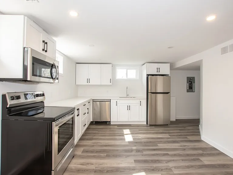 29 Westdale Dr — Photo 8