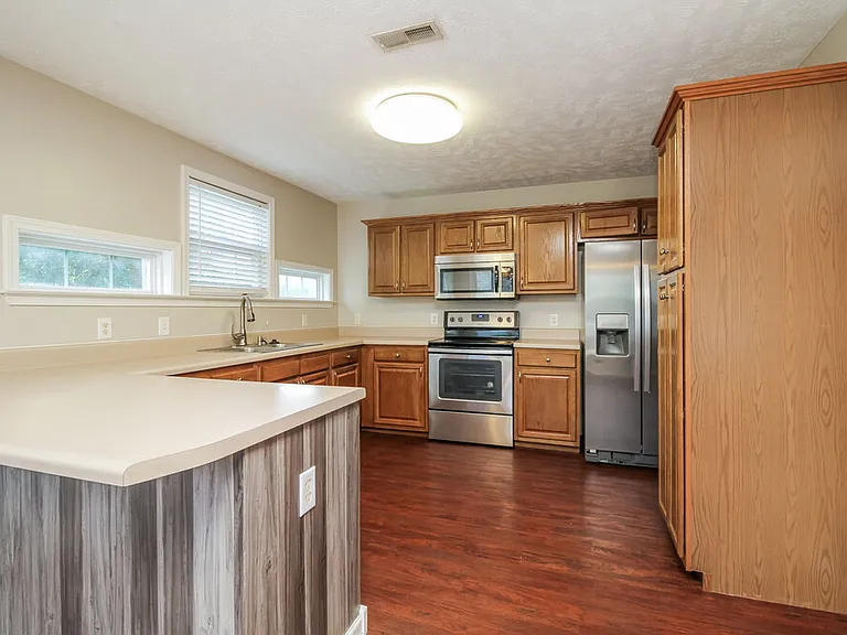 1230 Cason Trl — Photo 6