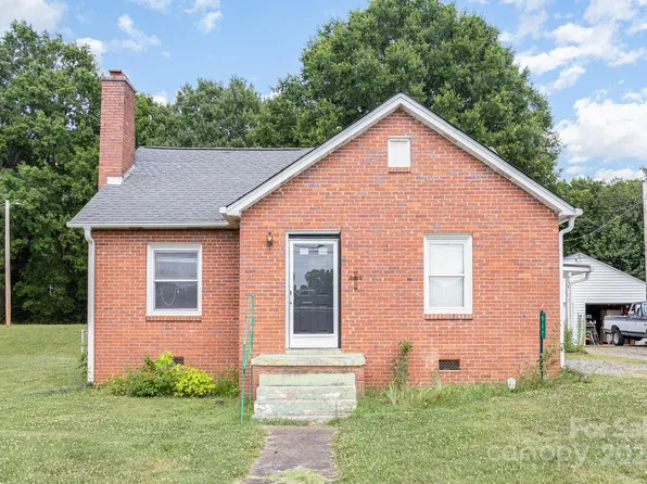 517 N Carolina Ave, Maiden, NC 28650