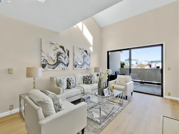 625 Madison St APT 303, Oakland, CA 94607