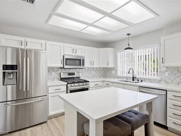 2529 Highvale Dr, Las Vegas, NV 89134
