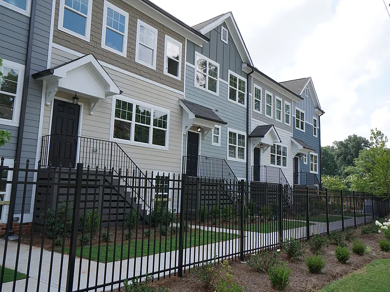 3778 Oxford Cir — Photo 12