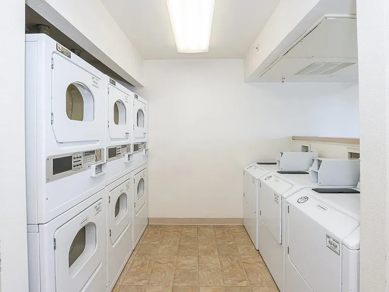 5310 Allison St — Photo 7