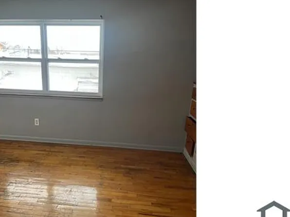 4215 Glenwood Ave APT 5, Lansing, MI 48910