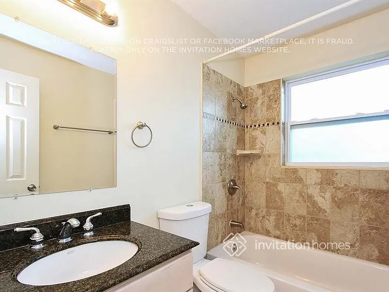 2449 Chandler Ave — Photo 10
