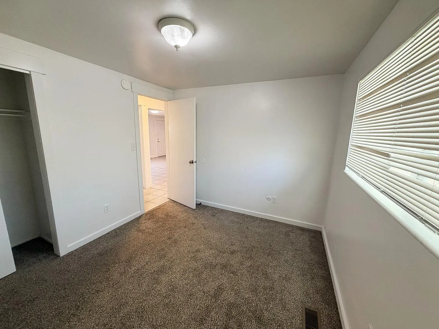 763 N 200 E - 765 N 200 E — Photo 3