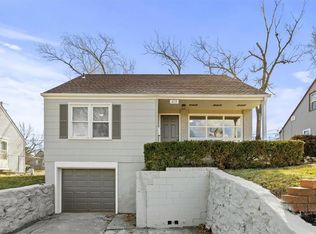 615 Dixie St, Liberty, MO 64068