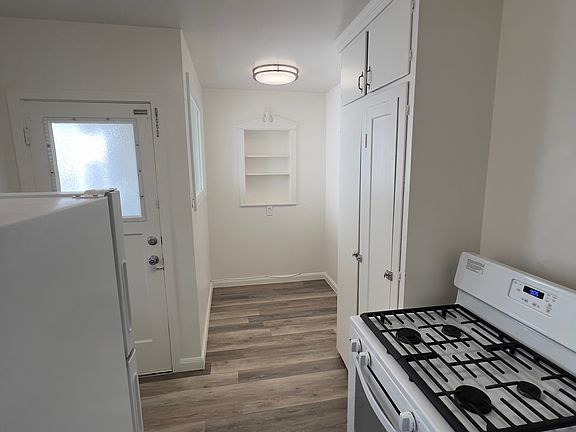 5th image of 1120 El Camino Real #3